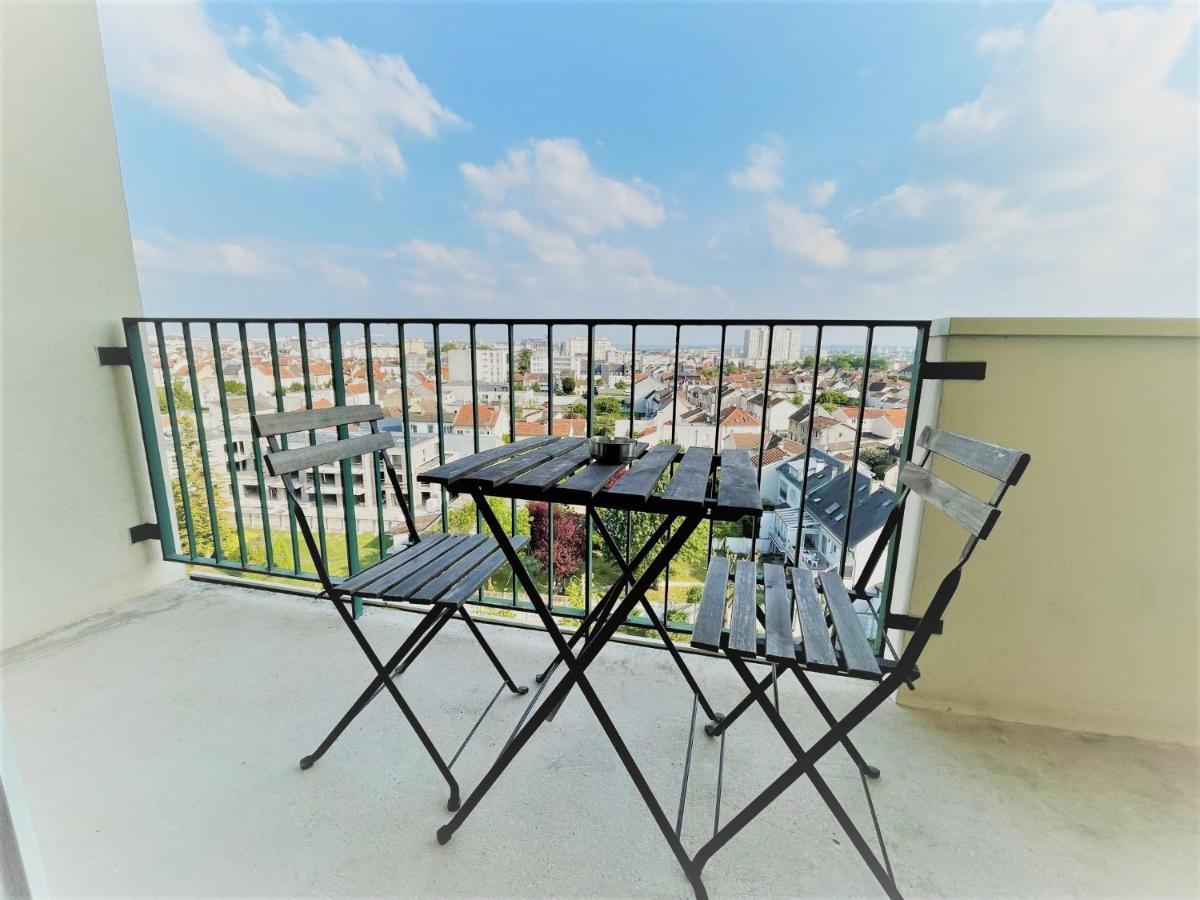 Brossolette Appartement T2 Spacieux Et Lumineux Balcon Vue Degagee Reims Bagian luar foto