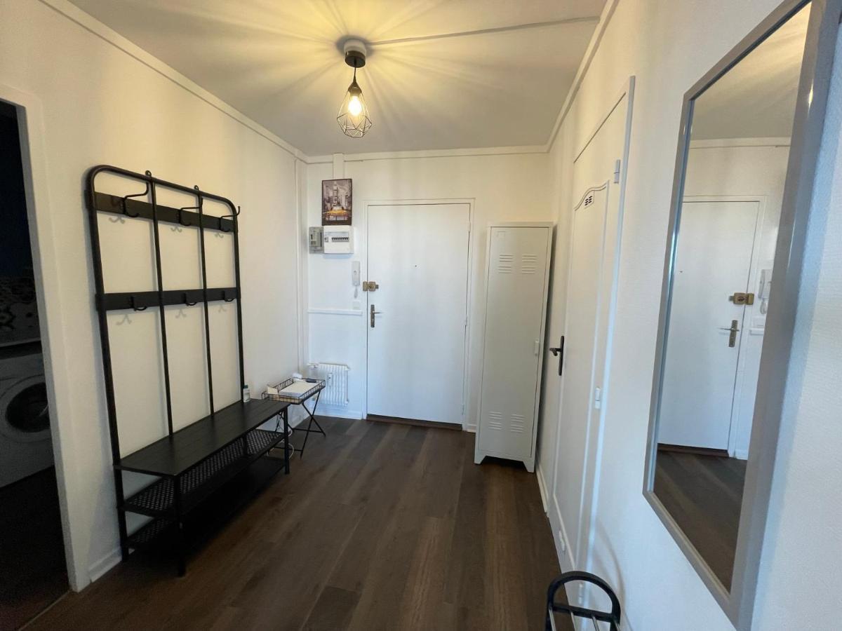 Brossolette Appartement T2 Spacieux Et Lumineux Balcon Vue Degagee Reims Bagian luar foto